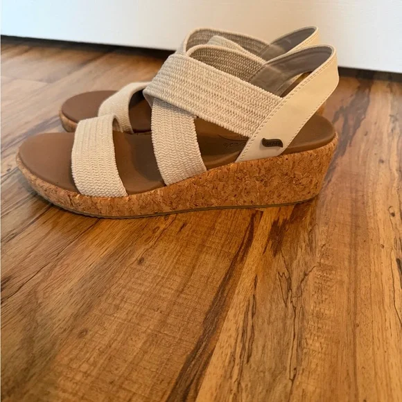 Skechers Women’s Arch Fit Beverlee Love Stays Wedge Sandals 8 Boho Wedge Sandals - Picture 8 of 11